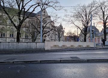 switzerland/geneva/attraction/water-fountain