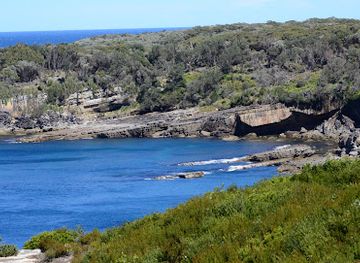 australia/jervis-bay/attraction/cape-st-george-lighthouse