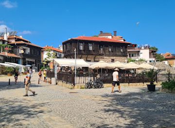 bulgaria/sozopol/attraction/sozopol-food-wine-tour