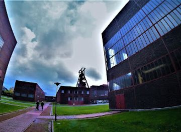 germany/essen/attraction/red-dot-design-museum