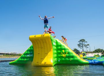 florida/orlando-theme-parks/attraction/orlando-watersports-complex