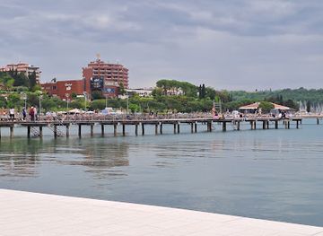 slovenia/coastal-karst/attraction/webcam-portoroz-beach