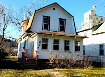 minnesota/minneapolis/attraction/purple-rain-house