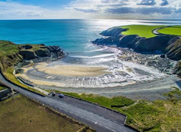 ireland/county-waterford/attraction/copper-coast