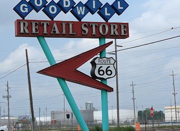 oklahoma/tulsa-metropolitan-area/attraction/goodwill-route-66-sign