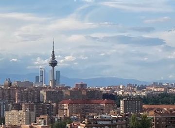 spain/madrid/landmark/cerro-del-tio-pio-viewpoint