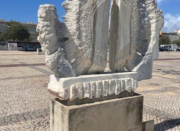 portugal/portimao/attraction/estatua-inspiration-de-agnessa-petrova