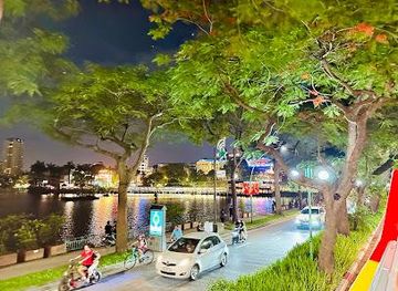 vietnam/hanoi/attraction/xe-2-tang-ha-noi-hop-on-hop-off-bus-vietnam-sightseeing