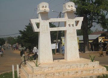 togo/mango/attraction/statue-des-martyrs-de-dapaong
