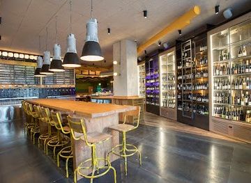 spain/madrid/bar/la-canibal-cerveza-artesanal-y-vino-natural