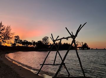 malaysia/kuala-terengganu/attraction/teluk-tok-jembal