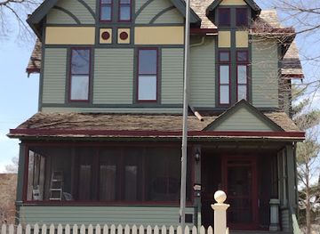 south-dakota/yankton-area/attraction/cramer-kenyon-heritage-home