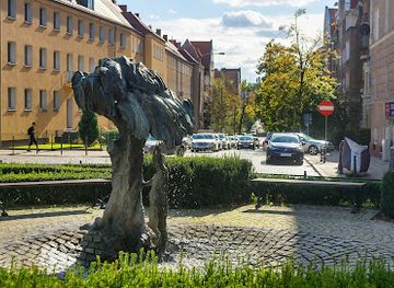 poland/poznan/wilda/attraction/chlopiec-pod-wierzba