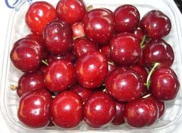 italy/modena/attraction/il-vignola-produzione-ciliegie-duroni-e-marmellate