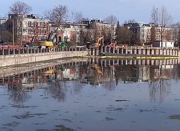 canada/ottawa-valley/attraction/the-corktown-footbridge