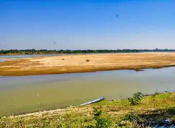 Tha Mafueang Beach