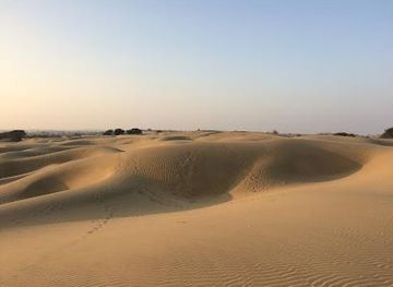 india/jaisalmer/attraction/khuri-dunes-camel-safari