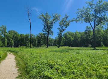 wisconsin/eastern-ridges-and-lowlands/attraction/lizard-mound-state-park