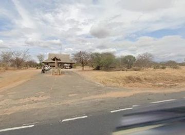 kenya/tsavo-national-park/attraction/tsavo-west-national-park-tsavo-gate