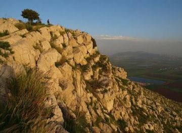 israel/nazareth/attraction/mount-precipice