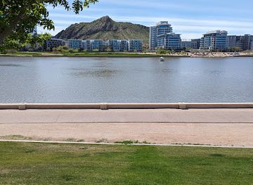 arizona/tempe/tempe-beach-park/attraction/tempe-town-lake