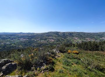 portugal/lamego/attraction/baloico-do-picoto