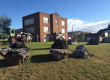 north-dakota/lake-sakakawea/attraction/lewis-clark-trail-museum