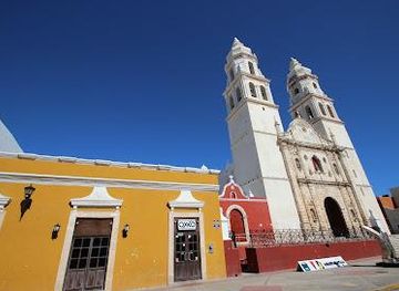 mexico/campeche/attraction/catedral-de-nuestra-senora-de-la-inmaculada-concepcion