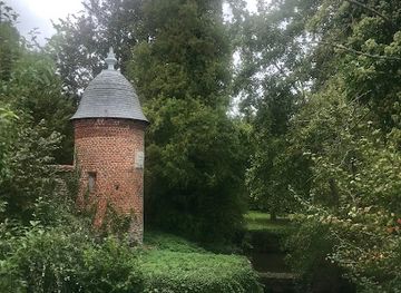belgium/tournai/attraction/fontaine-saint-eloi
