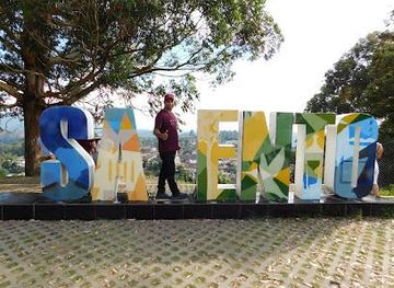 colombia/pereira/attraction/alto-de-la-cruz-viewpoint