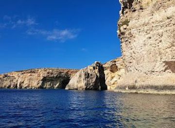 malta/gozo/attraction/cominotto-reef