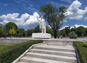 greece/macedonia/attraction/statue-of-eleftherios-venizelos