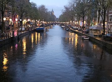 netherlands/south-holland/attraction/oude-doelenstraat