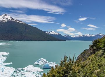 argentina/perito-moreno-glacier/attraction/canal-de-los-tempanos