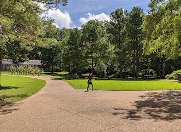 virginia/williamsburg/attraction/jamestown-glasshouse