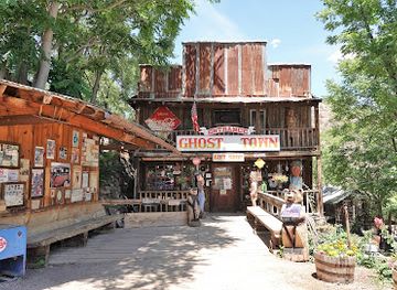 arizona/red-rock-country/attraction/gold-king-mine-ghost-town