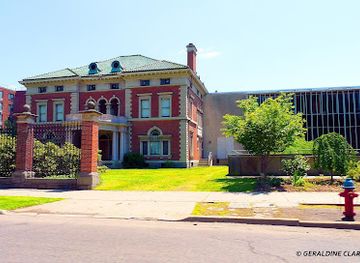 new-york/southern-tier/attraction/roberson-museum