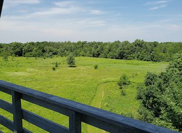 wisconsin/central-wisconsin/attraction/ledge-view-nature-center
