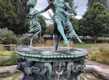denmark/north-zealand/attraction/dancer-s-fountain