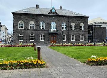 iceland/hafnarfjordur/attraction/albingishusio