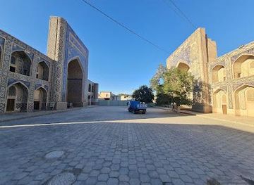 uzbekistan/bukhara/attraction/qo-sh-madrasa