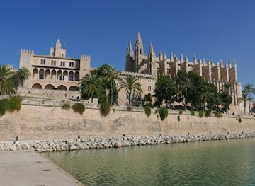 spain/balearic-islands/attraction/ses-voltes