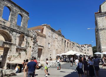 croatia/split/attraction/tower-2-of-diocletian-s-palace