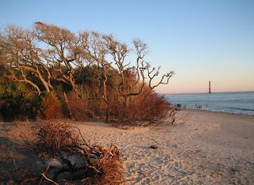 south-carolina/charleston-area-beaches/attraction/morris-island-lighthouse