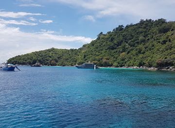 thailand/andaman-coast/attraction/banana-bay