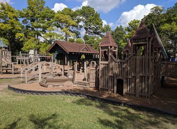 texas/houston/the-heights/attraction/donovan-park