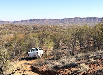 australia/red-centre/attraction/joint-geological-geophysical-reserve