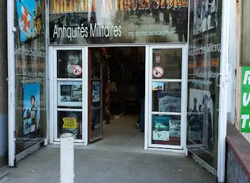 Arromanches Militaria
