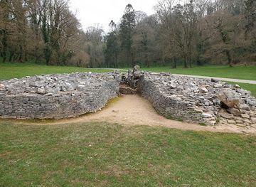 united-kingdom/west-glamorgan/attraction/giant-s-grave