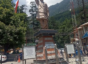 india/shimla/attraction/atal-bihari-vajpayee-statue